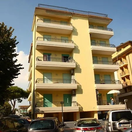 Apartment Modern Flat With Terrace Near The Sea - Beahost *