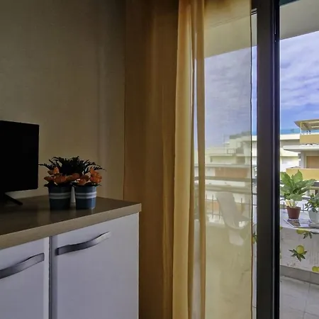 Modern Flat With Terrace Near The Sea-beahost Apartman Bibione