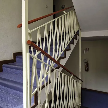 Apartman Modern Flat With Terrace Near The Sea-beahost
