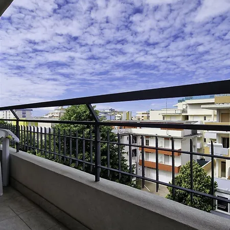 Modern Flat With Terrace Near The Sea-beahost Apartman Bibione